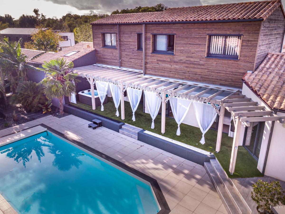 Suites By Aix Keys Avec Jacuzzi Privatif 5 Min Des Plages Fouras Saint-Laurent-de-la-Prée Exterior photo