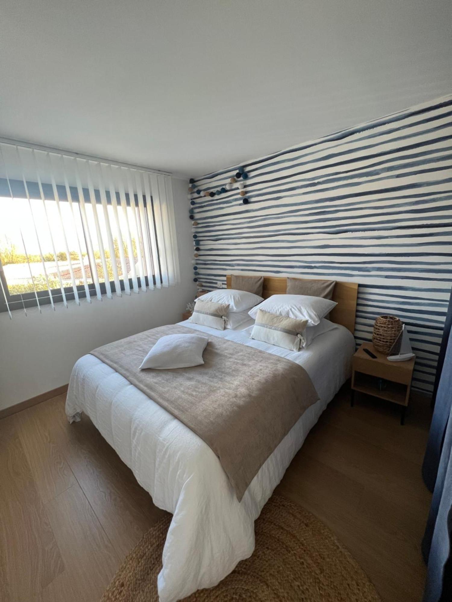 Suites By Aix Keys Avec Jacuzzi Privatif 5 Min Des Plages Fouras Saint-Laurent-de-la-Prée Exterior photo